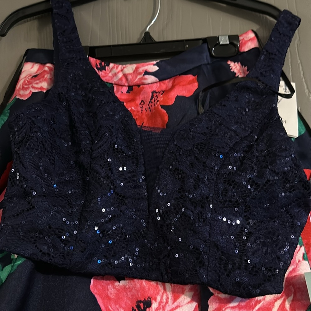 High/low dress - Picture 3 of 6